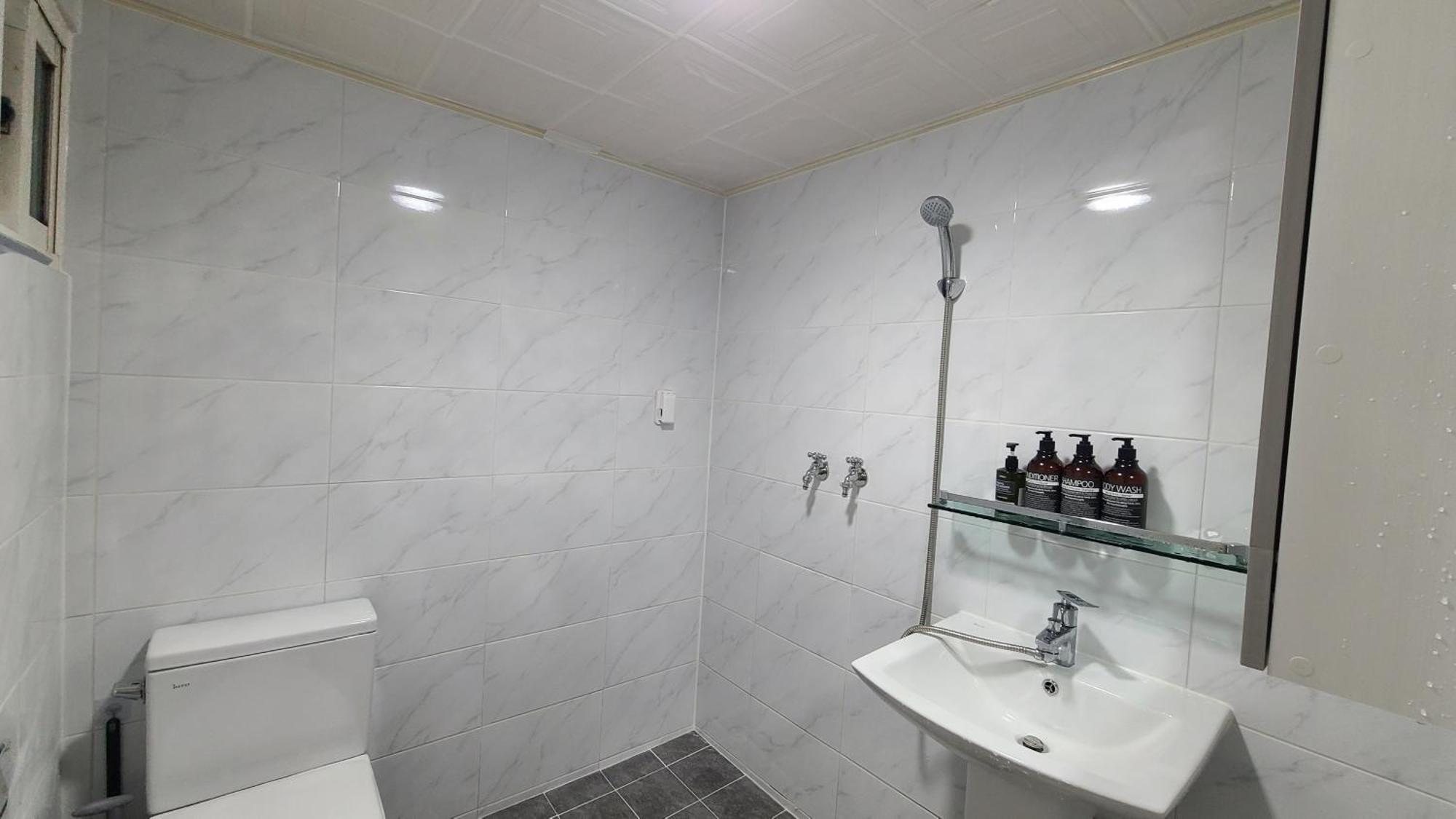 Onsemiro Guest house